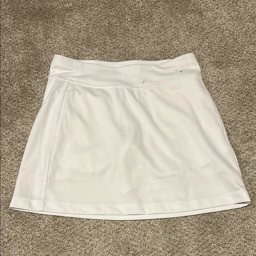 PGA TOUR White Women's Skort